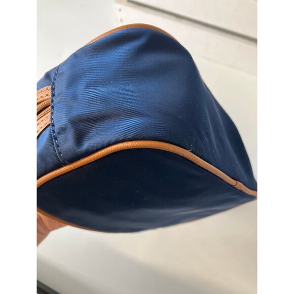 MICHAEL KORS, SMALL NAVY BLUE NYLON BROWN TRIM POUCH - Picture 15 of 16